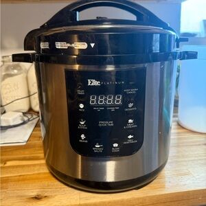 Elite Platinum Black and Silver Pressure Cooker